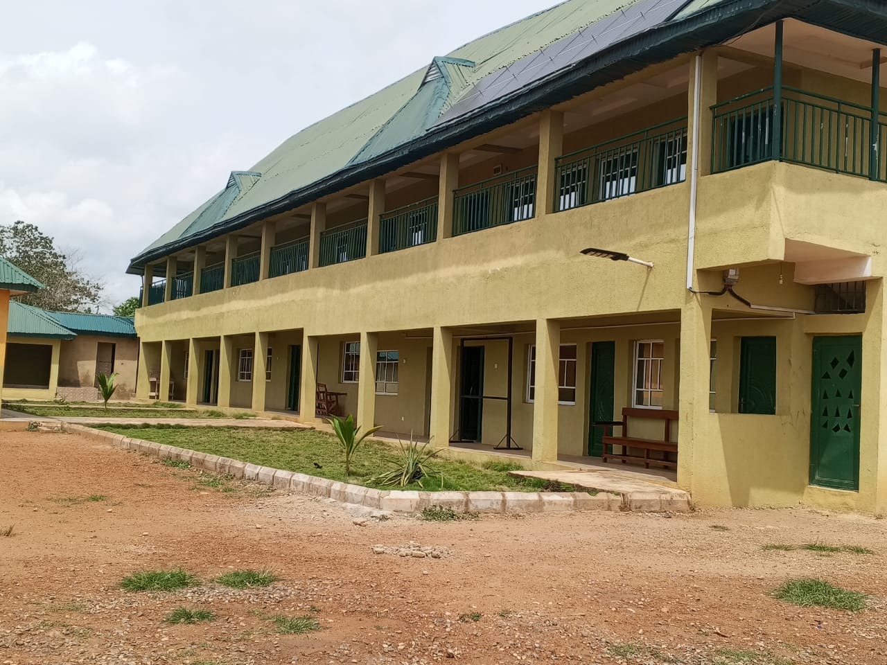 Side View: Upper Classrooms